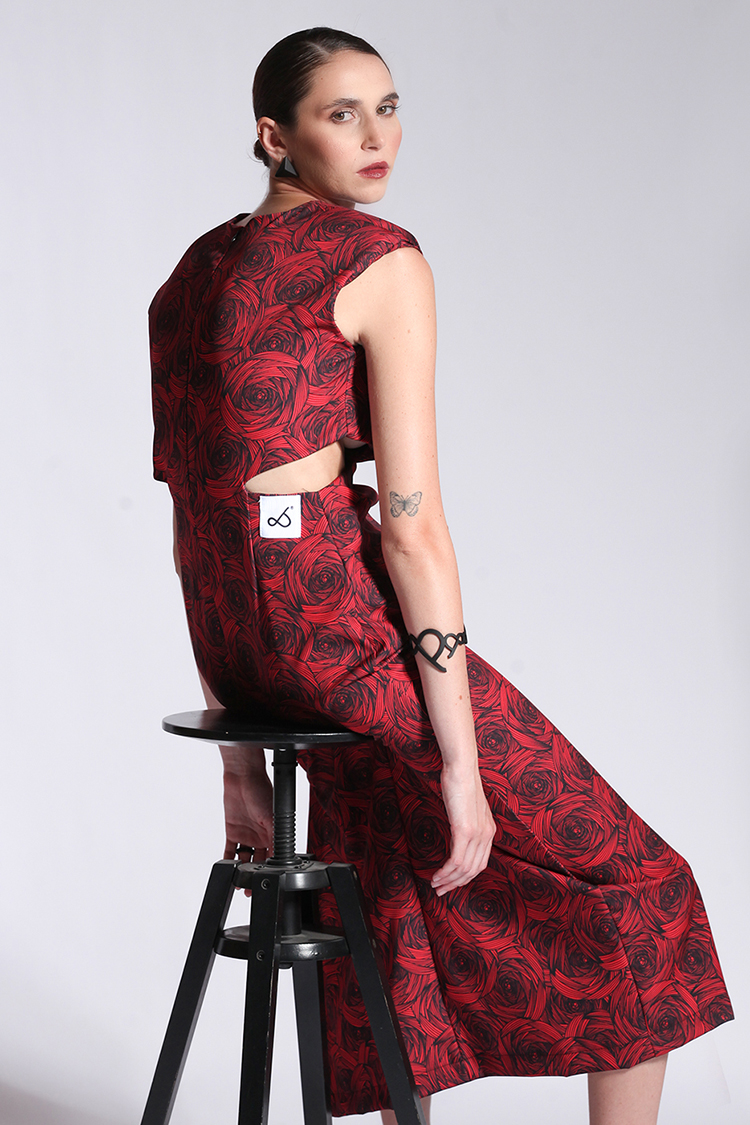 LONG CUT OUT DRESS RED