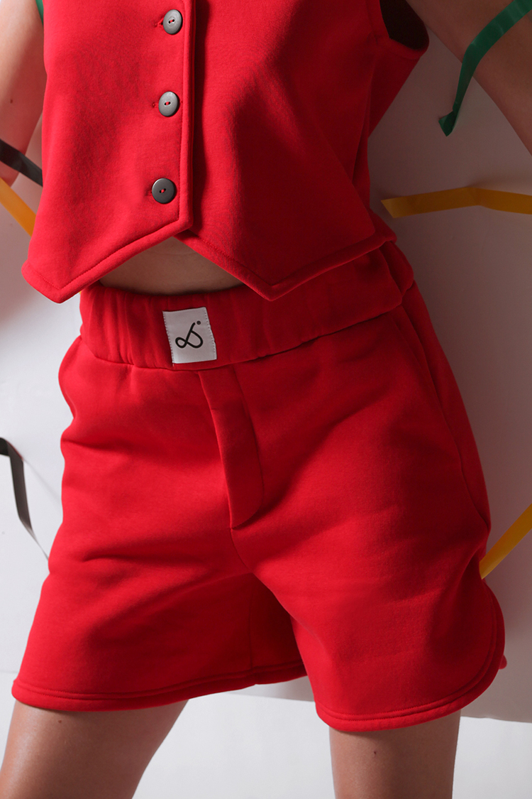 BERMUDA SHORTS RED