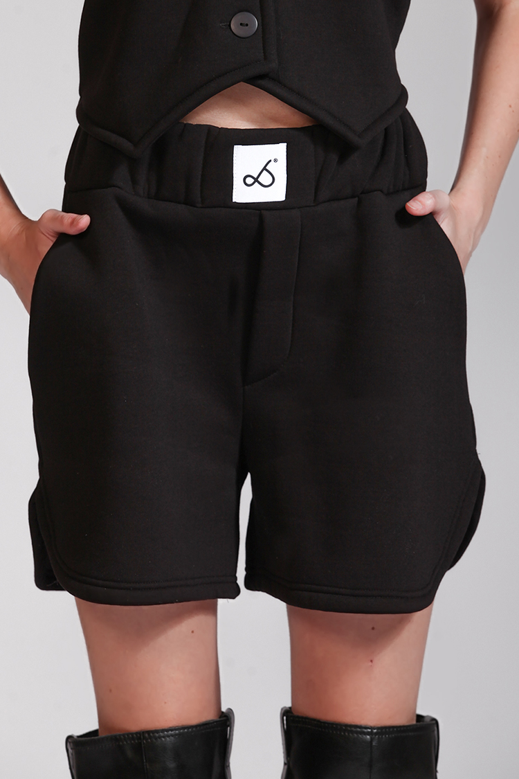 BERMUDA SHORTS BLACK