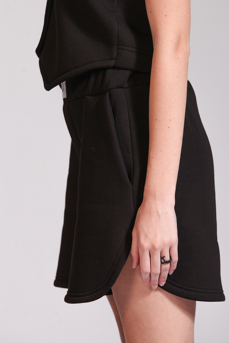 BERMUDA SHORTS BLACK