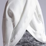 LONG CROSS BACK SWEATSHIRT WHITE