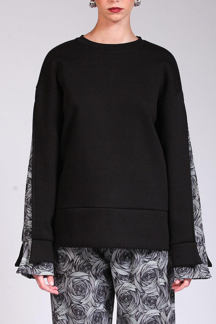 PRINTED SLEEVED SWEATSHIRT