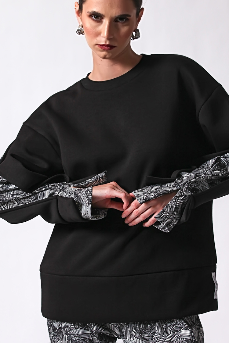 PRINTED SLEEVED SWEATSHIRT