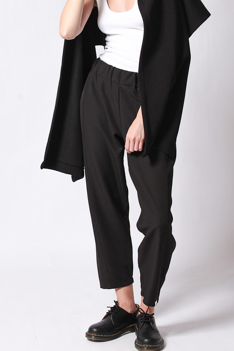 LOOSE FIT TROUSERS BLACK