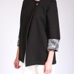BLAZER WITH DETAIL PRINT SLEEVE