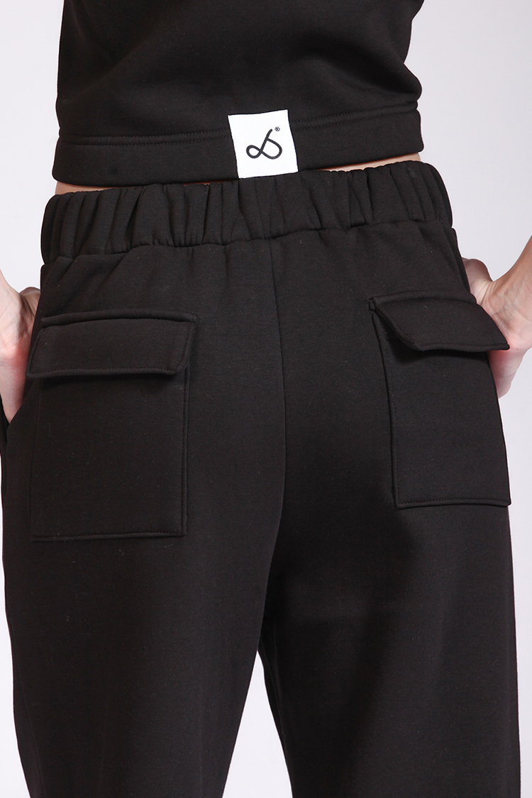 BARREL-LEG TROUSERS BLACK