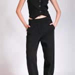 BARREL-LEG TROUSERS BLACK