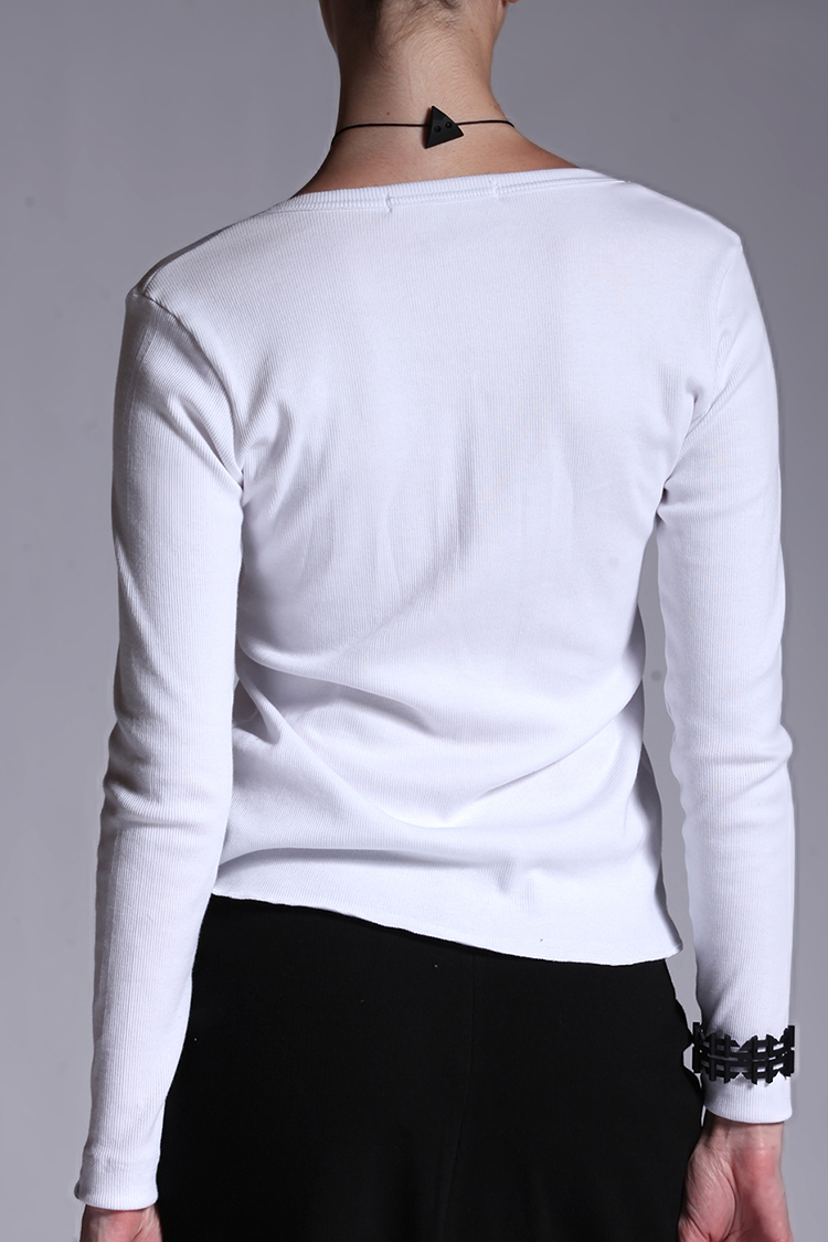 DEEP ROUND NECK TOP WHITE