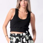 Sleeveless ribbed fitted top
