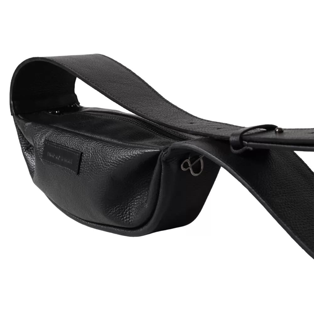Banana – Black