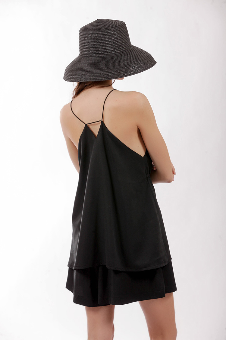 ULTRA FEMININE STRAPPY TOP