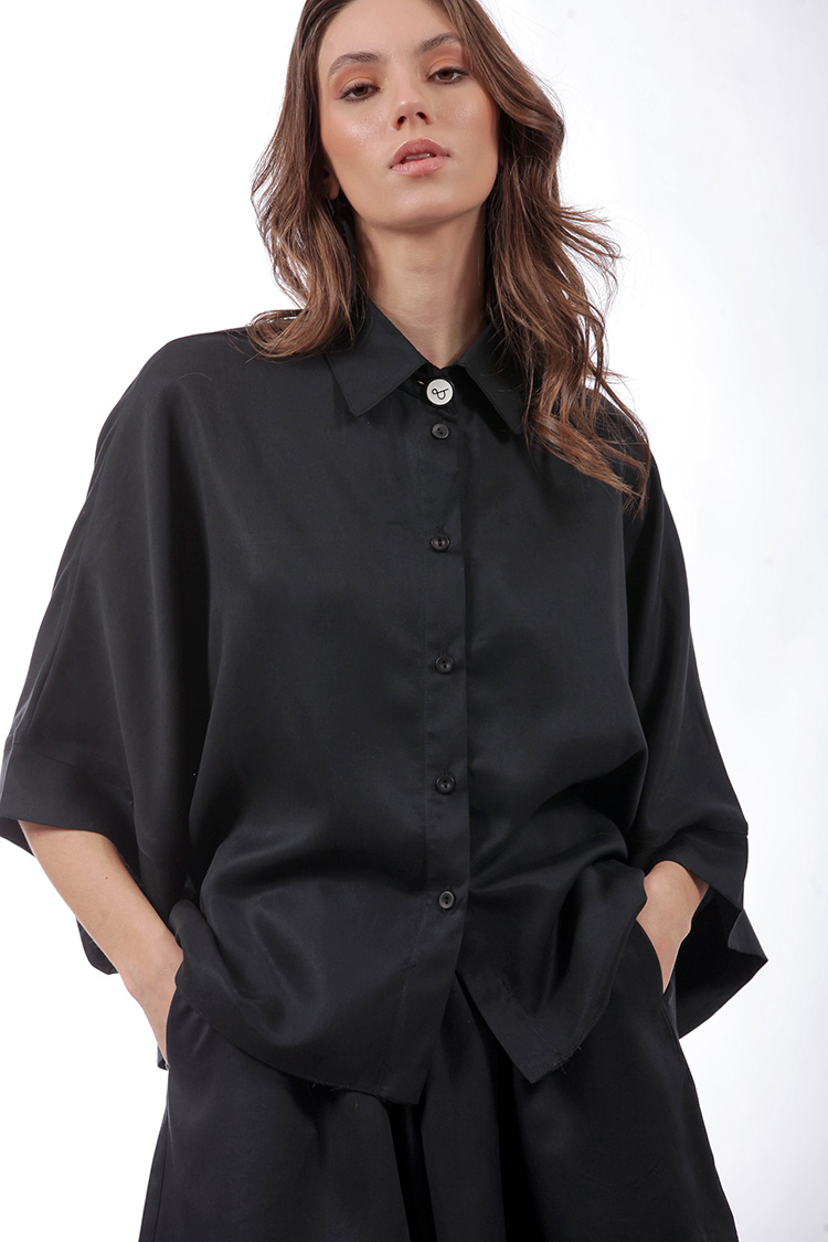 SHORT SLEEVES LOOSE SHIRT
