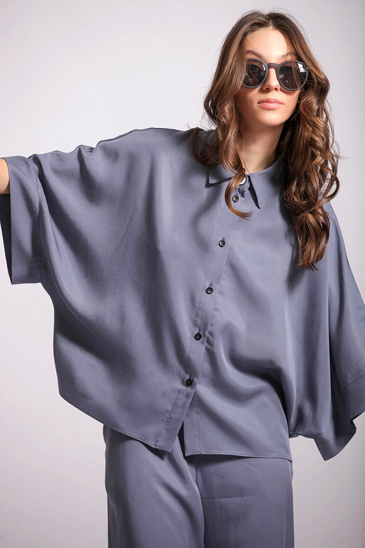 SHORT SLEEVES LOOSE SHIRT