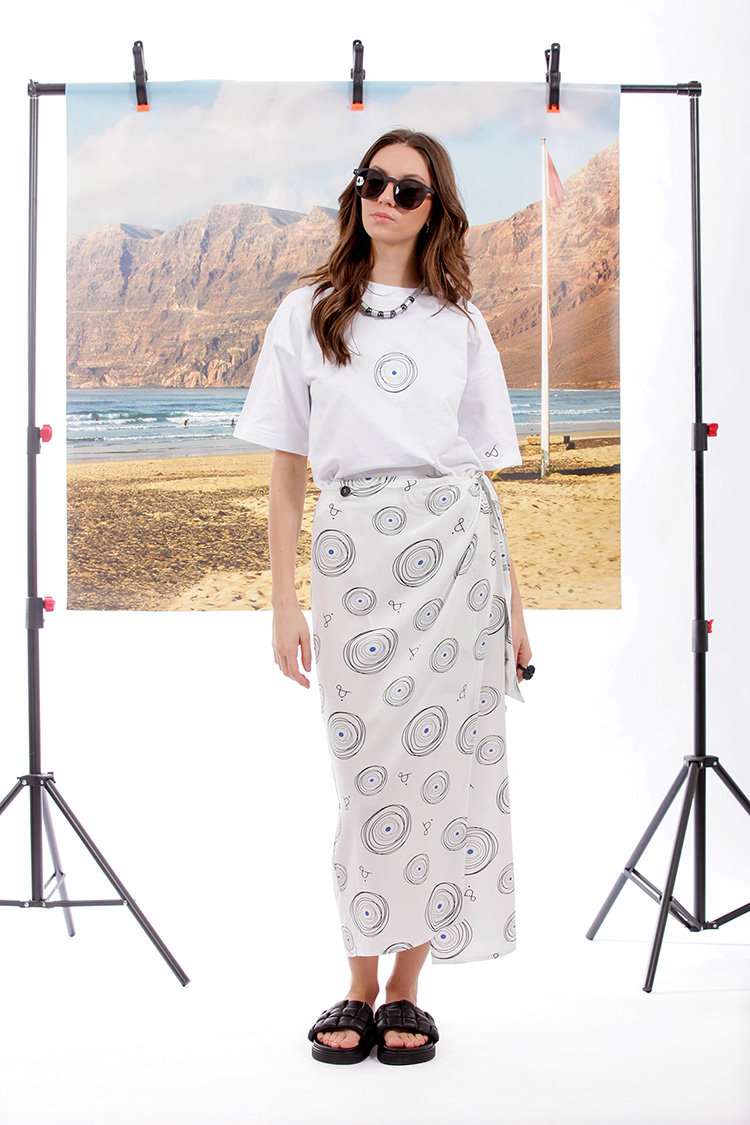 CRUISE EYE ON FASHION SKIRT