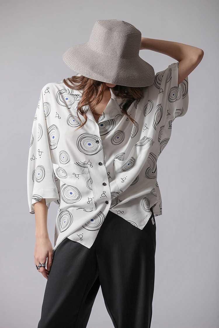 EYE ON FASHION SHIRT WITH POCKETS