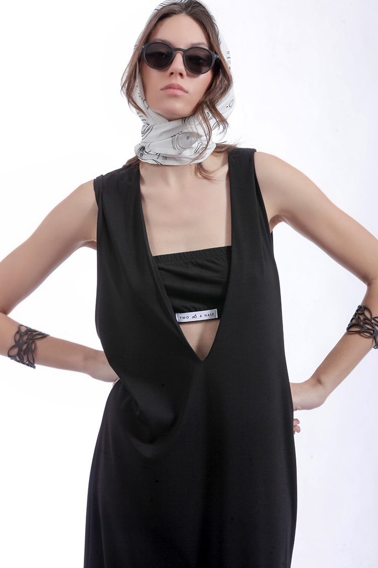 SLEEVELESS V-NECK DRESS WITH STRAPLESS TOP