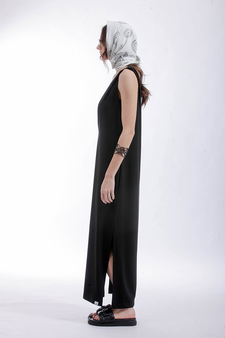 SLEEVELESS V-NECK DRESS WITH STRAPLESS TOP