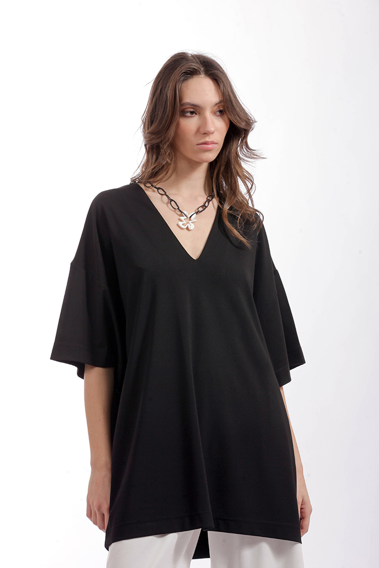 V-NECK LOOSE FIT TOP
