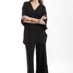 V-NECK LOOSE FIT TOP