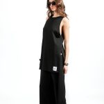 LONG TOP WITH SLITS BLACK