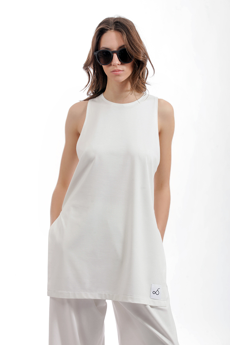 LONG TOP WITH SLITS WHITE