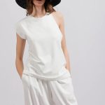 ASYMMETRICAL TOP
