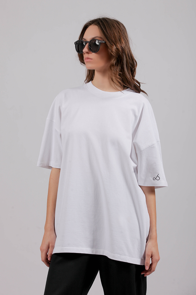 EYE ON FASHION UNISEX T-SHIRT